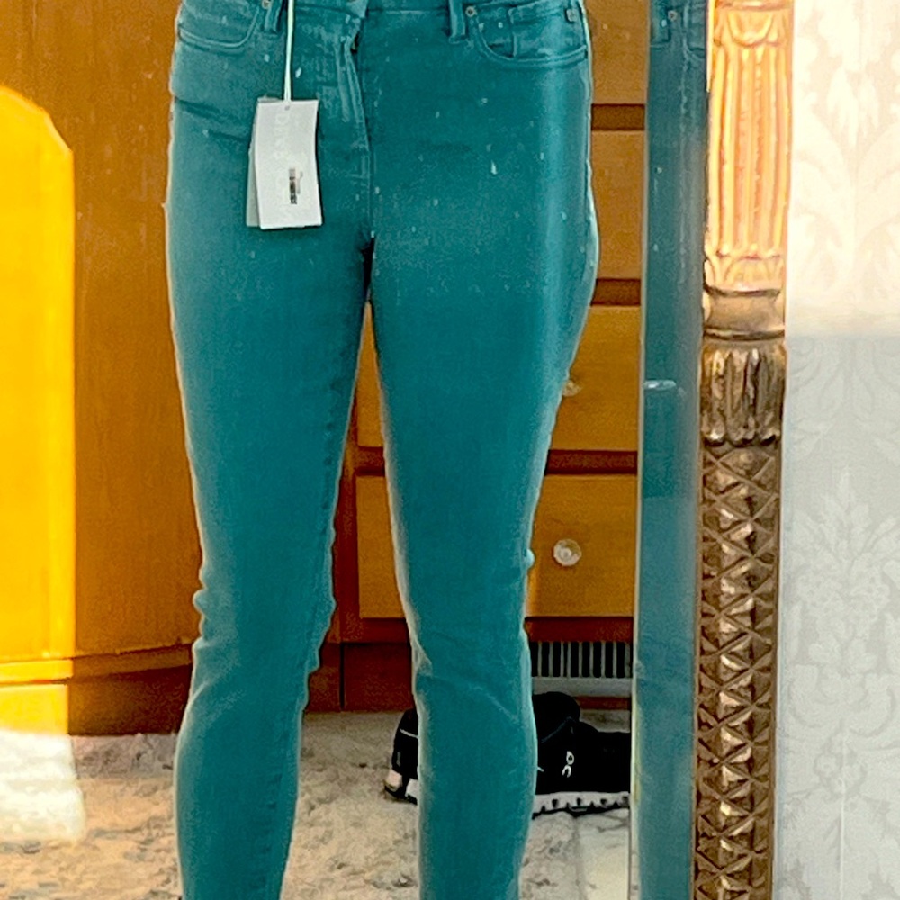 Dear John Jeans,  turquoise just below belly button. Straight leg.